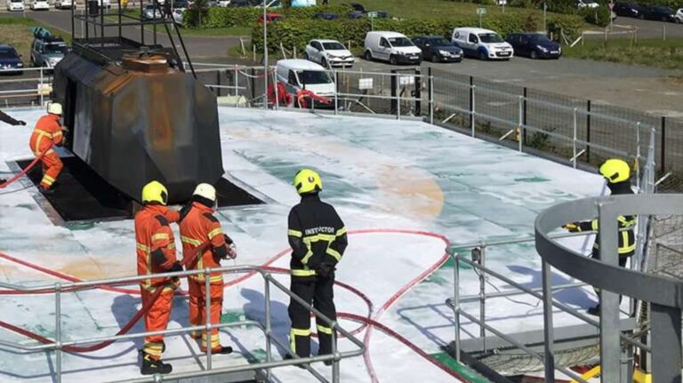 HERTL (Helideck Emergency Response Team Leader)